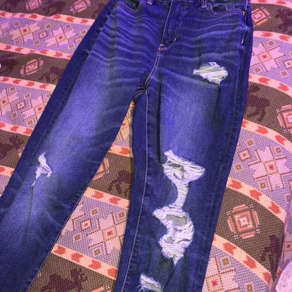 American Eagle Outfitters Denim - Curvy hi-rise jeggings from American Eagle
